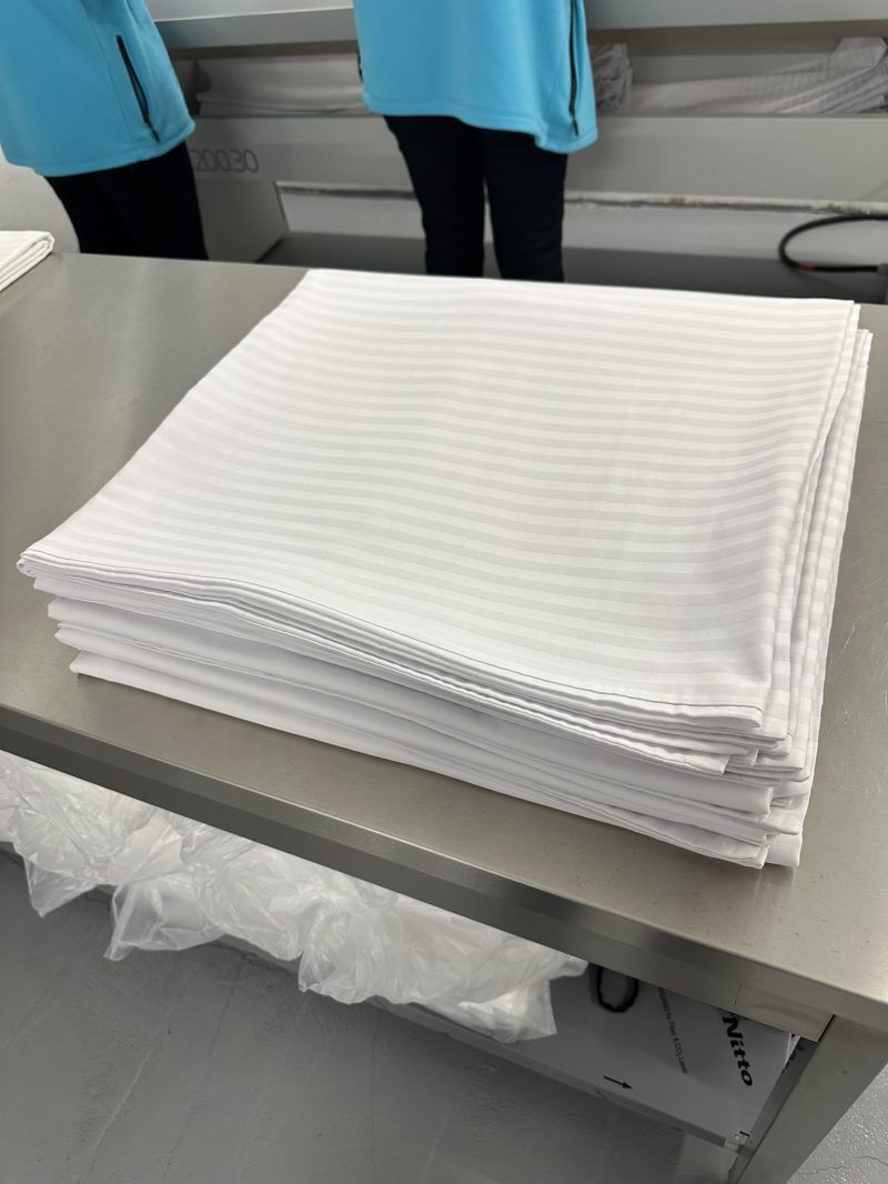 Textile călcate și împăturite profesional în atelierul eWash Cluj-Napoca