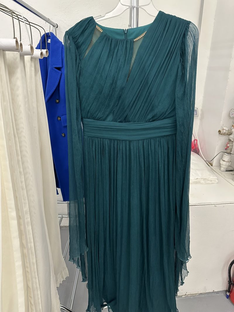 Rochie elegantă din șifon curățată profesional